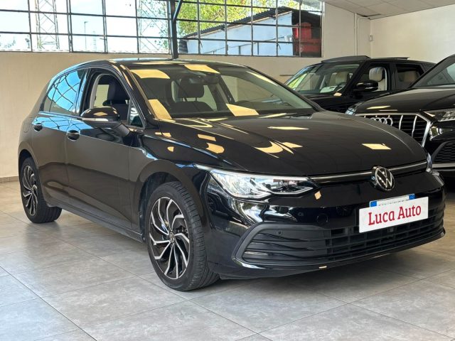 Volkswagen Golf 1.0 eTSI EVO DSG *UNICO PROP.*FULL BLACK*ITALIANA* - foto 3 di 4