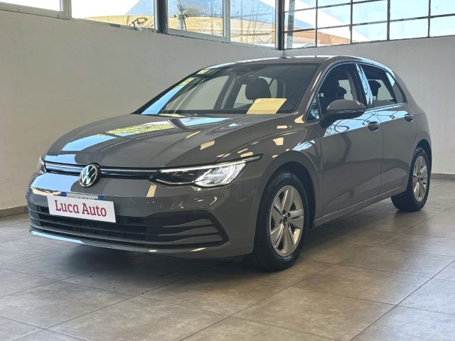 Volkswagen Golf 1.0 TSI EVO 110CV *UNICO PROP.*AMBIENT LIGHTING*, del 2022, 25.353 km, in vendita a Cologno Monzese (MI)