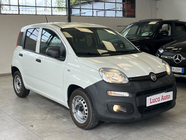 Fiat Panda 1.0 GSE S&S Hybrid VAN *UNICO PROPRIETARIO* - foto 3 di 11
