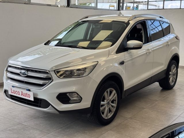 Ford Kuga 1.5 EcoB. 120CV 2WD *UNICO PROP.*TAGLIANDI*, del 2018, 82.115 km, in vendita a Cologno Monzese (MI)