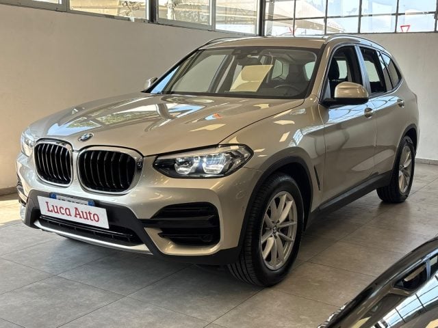 BMW X3 xDrive20d 48V *UNICO PROP.*ITALIANA*, del 2021, 56.630 km, in vendita a Cologno Monzese (MI)