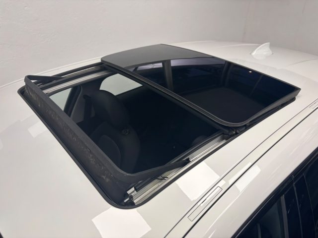 BMW 116 i 5p. Msport Aut. *TETTO PANO*UNICO PROP.*ITALIANA - foto 2 di 4