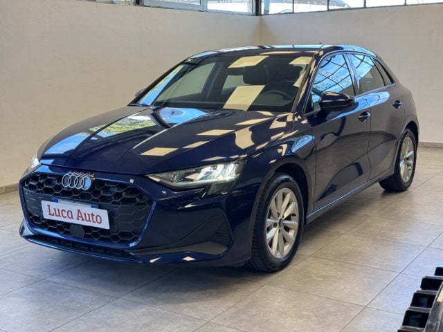 Audi A3 SPB 35 TDI S-tronic *UNICO PROP*SEDILI RISC.*TELEC, del 2024, 26.994 km, in vendita a Cologno Monzese (MI)