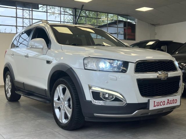 Chevrolet Captiva 2.2 VCDi 184CV Aut. 4WD LTZ *7 POSTI*SEDILI RISCAL - foto 3 di 4
