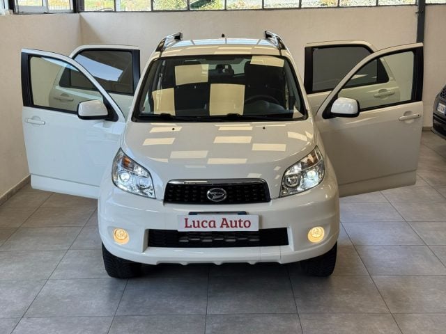 Daihatsu Terios 1.5 4WD 102CV *OCCASIONE*EURO 5*TOUCH SCREEN* - foto 2 di 4