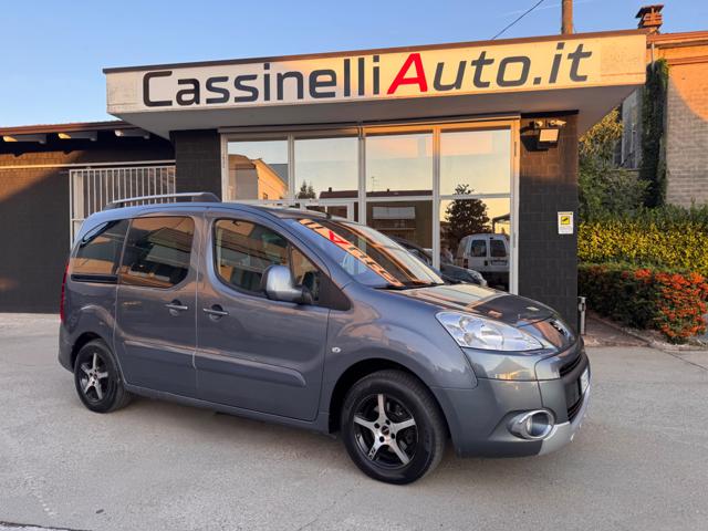 Peugeot Partner Tepee 1.6 110CV Outdoor, del 2009, 140.000 km, in vendita a Piacenza (PC)