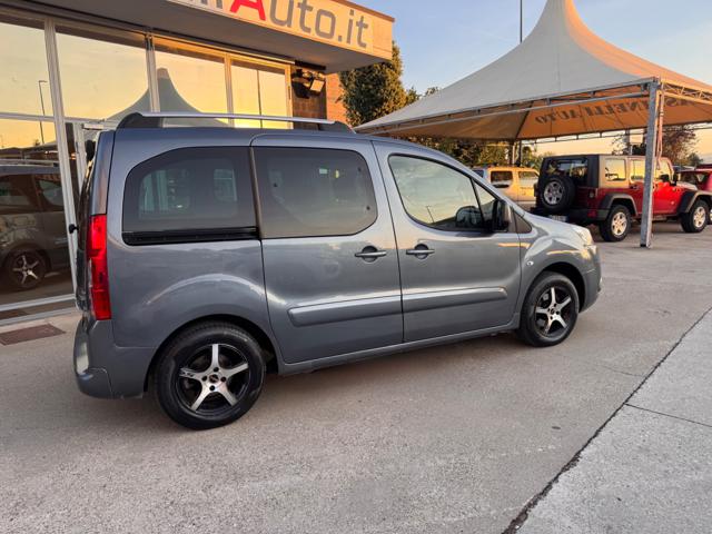 Peugeot Partner Tepee 1.6 110CV Outdoor - foto 3 di 4