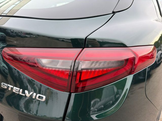 Alfa Romeo Stelvio 2.2 Turbodiesel 210 CV AT8 Q4 Veloce, del 2021, 138.000 km, in vendita a Lecce (LE)
