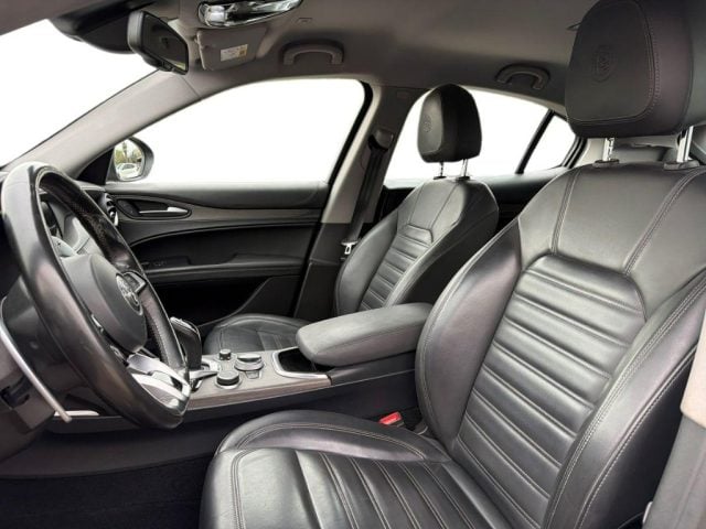 Alfa Romeo Stelvio 2.2 Turbodiesel 210 CV AT8 Q4 Veloce usato a LECCE