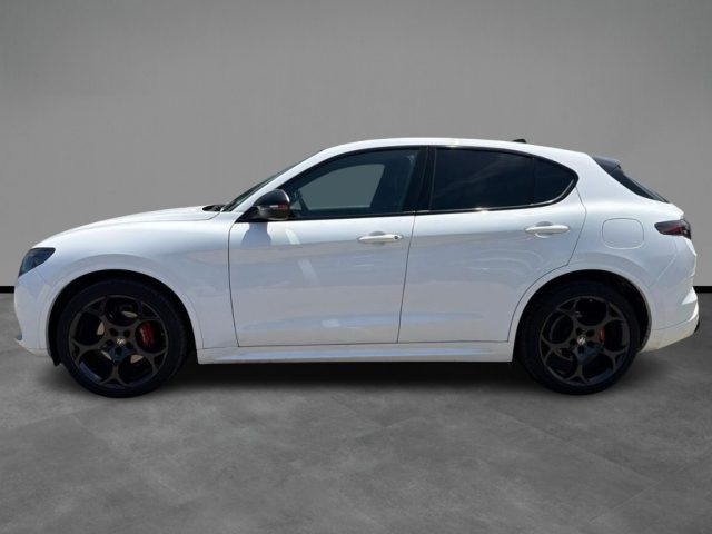 Alfa Romeo Stelvio 2.2 Turbodiesel 210 CV AT8 Q4 Tributo Italiano - foto 2 di 4