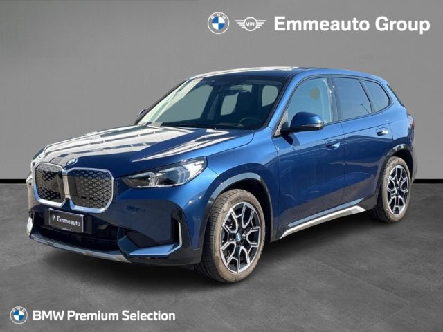 BMW iX1 eDrive 20 usato a LECCE