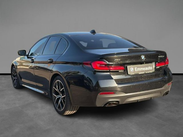 BMW 520 d 48V Msport - foto 3 di 4