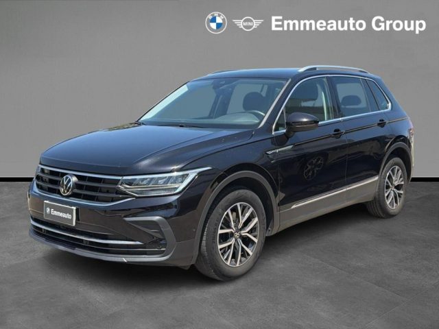 Volkswagen Tiguan 1.5 TSI 150 CV DSG ACT Life usato a LECCE