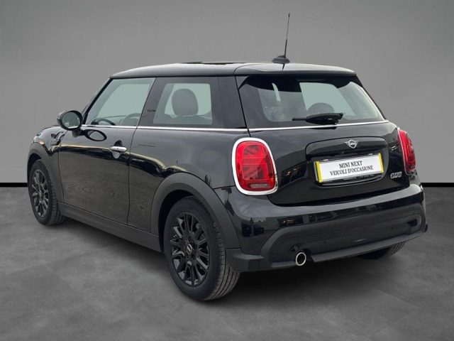 MINI Cooper 1.5 Cooper Classic 5 porte - foto 3 di 4