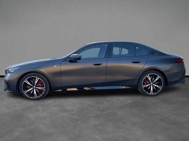 BMW 540 d 48V xDrive (183kW) Msport Pro - foto 2 di 4