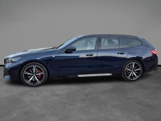 BMW 520 d 48V xDrive Touring Msport Pro - foto 2 di 18