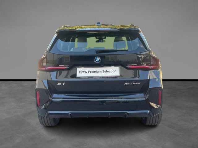 BMW X1 xDrive 25e Msport - foto 4 di 4