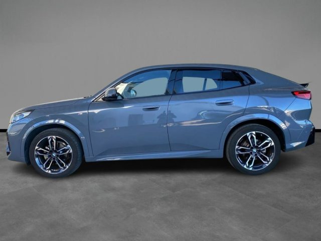 BMW X2 sDrive 18d Msport - foto 2 di 4