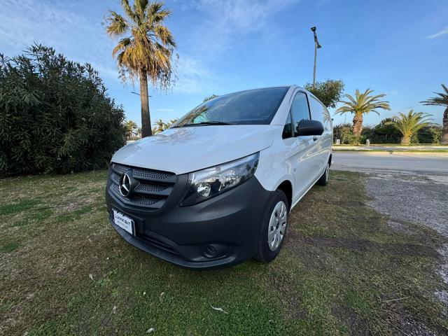 Mercedes-Benz Vito CDI PC Furgone Compact PRO - foto 2 di 4