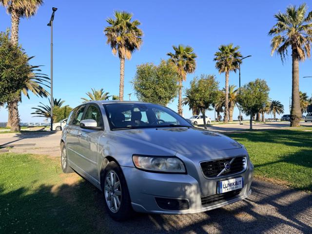Volvo V50 1.6 D cat Momentum, del 2008, 340.000 km, in vendita a Grottammare (AP)