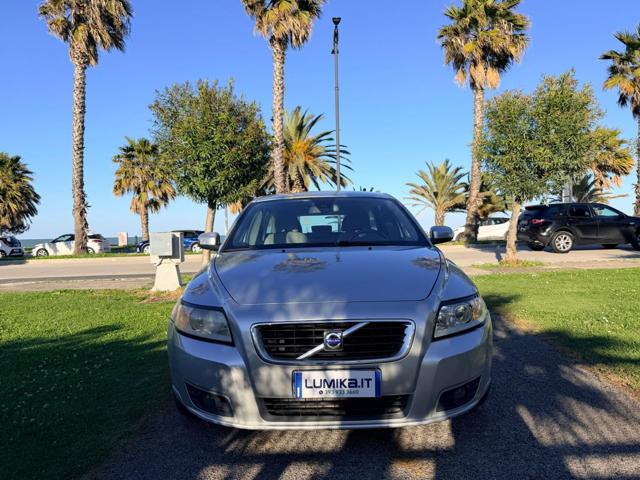 Volvo V50 1.6 D cat Momentum - foto 3 di 4