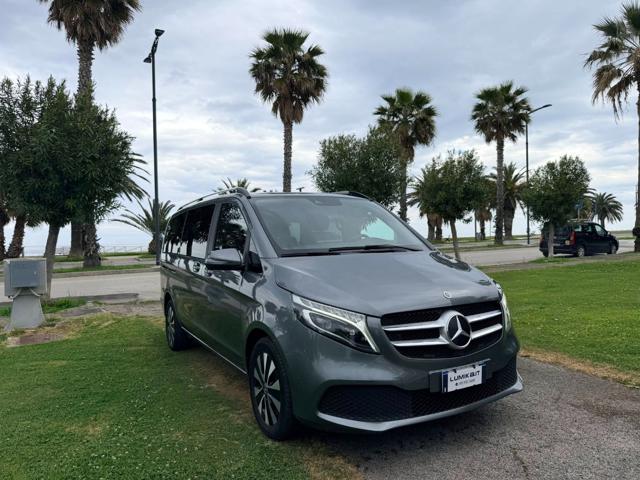 Mercedes-Benz V 220 d Automatic 4Matic Executive Long usato a GROTTAMMARE