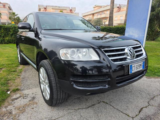Volkswagen Touareg 2.5 R5 TDI usato a GROTTAMMARE