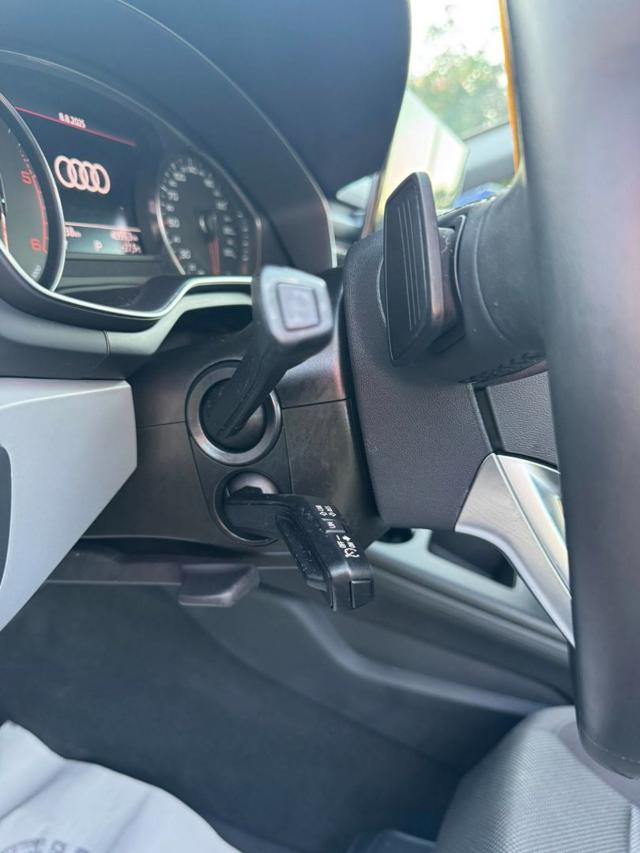 Audi A4 Avant 30 TDI/136 CV S tronic Business Advanced, del 2022, 123.500 km, in vendita a Grottammare (AP)