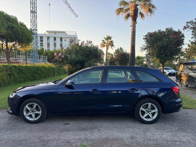 Audi A4 Avant 30 TDI/136 CV S tronic Business Advanced, del 2022, 123.500 km, in vendita a Grottammare (AP)