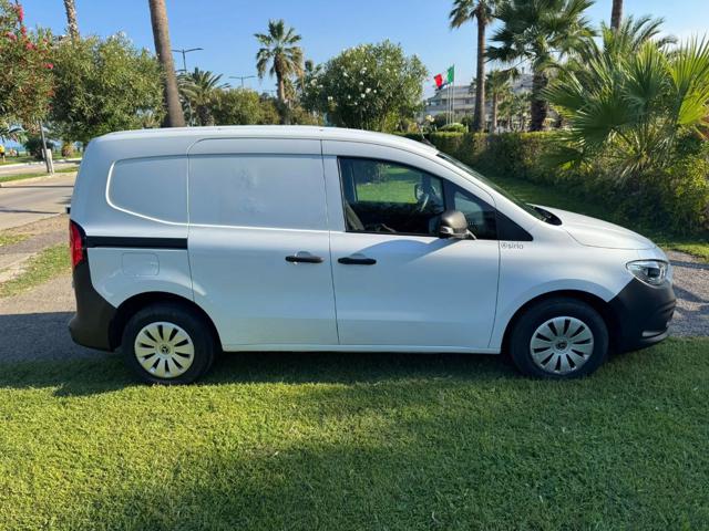 Mercedes-Benz Citan 1.5 110 CDI Furgone Long, del 2022, 105.500 km, in vendita a Grottammare (AP)