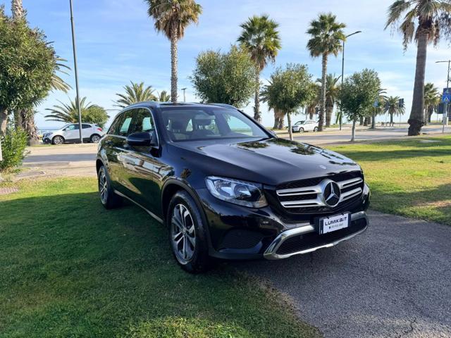 Mercedes-Benz GLC 220 d 4Matic Business usato a GROTTAMMARE