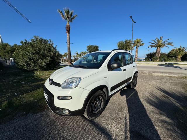 Fiat Panda 0.9 TwinAir Turbo S&S 4x4 - foto 2 di 4