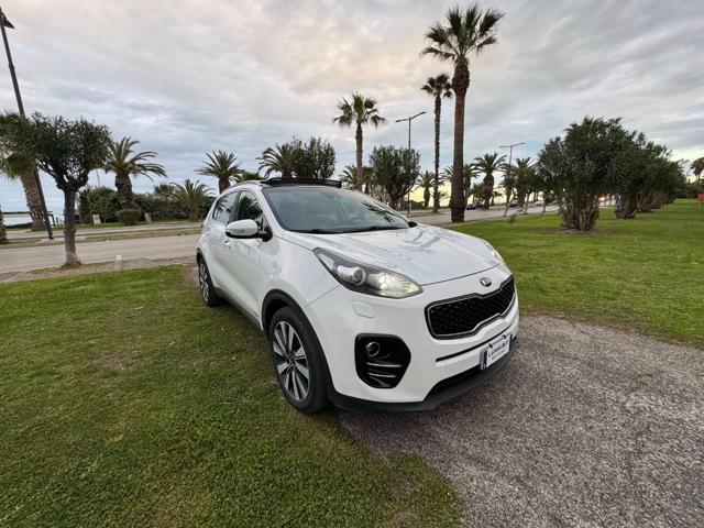 Kia Sportage 2.0 CRDI AWD Feel Rebel - foto 2 di 4