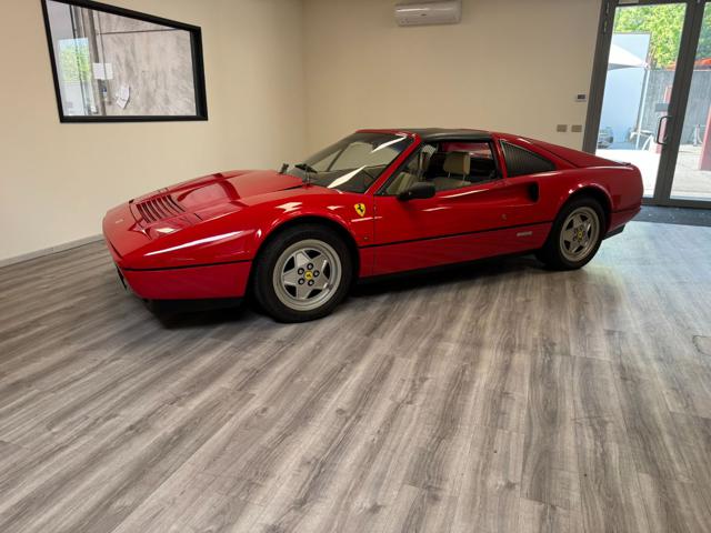 Ferrari 328 GTS usato a GALBIATE
