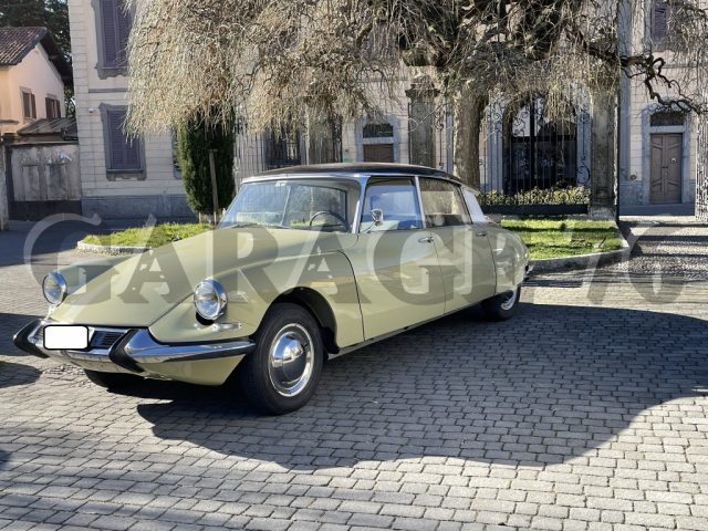 Citroen DS 19 usato a GALBIATE