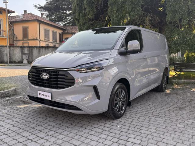 Ford Transit Custom 320 2.0 EcoBlue 136CV aut. AWD PC Furg. Tit., del 2025, 35.300 km, in vendita a Galbiate (LC)
