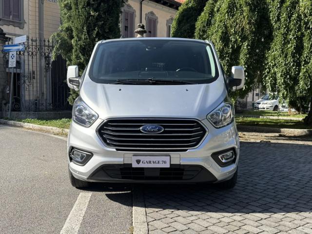 Ford Tourneo Custom 320 2.0 L2 EcoBlue 185CV aut. PL Titanium X - foto 2 di 4
