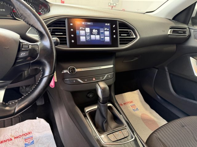 Peugeot 308 BlueHDi 120 S&S EAT6 SW Business usato a MAGENTA