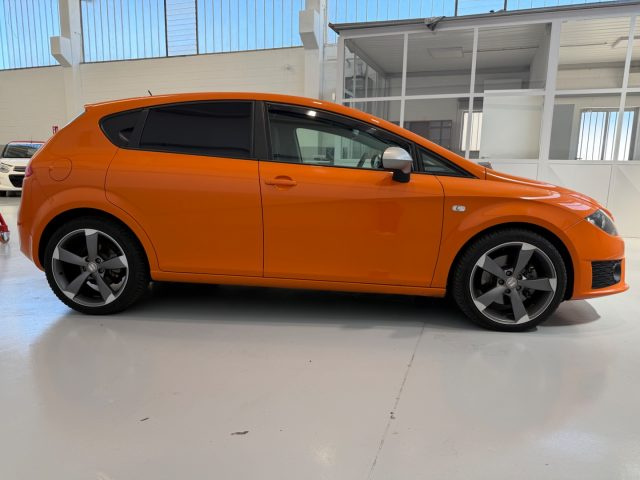 SEAT Leon 2.0 TSI DSG FR (MY09) - foto 4 di 4