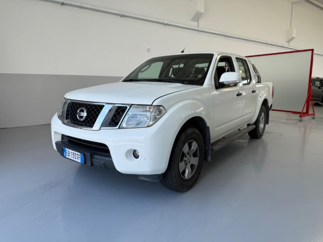 Nissan Navara 2.5 dCi 190CV 4 porte Double Cab Sport - foto 2 di 4