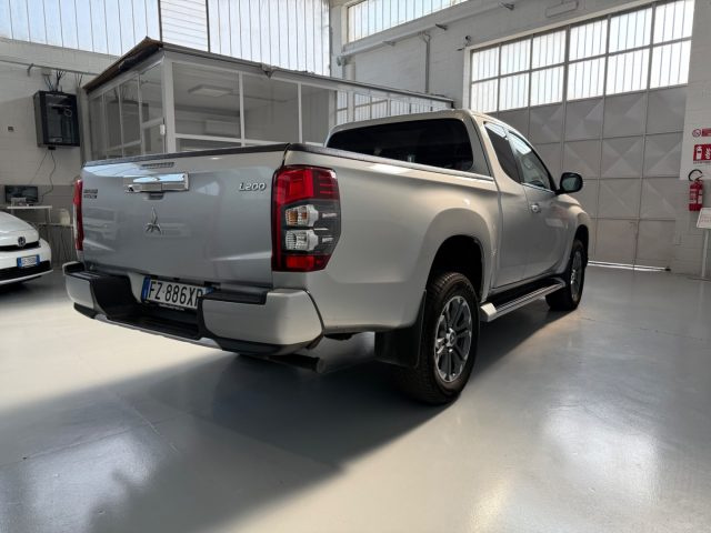 Mitsubishi L200 2.3 D Club Cab 4x4 Easy Select UNICOPROPRIETARIO - foto 4 di 4