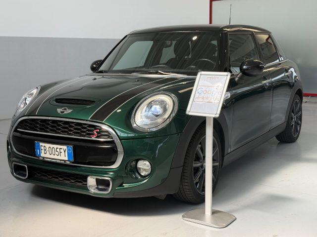 MINI Cooper SD 2.0 Cooper SD 5 porte PREZZO REALE Unicaproprietar usato a MAGENTA