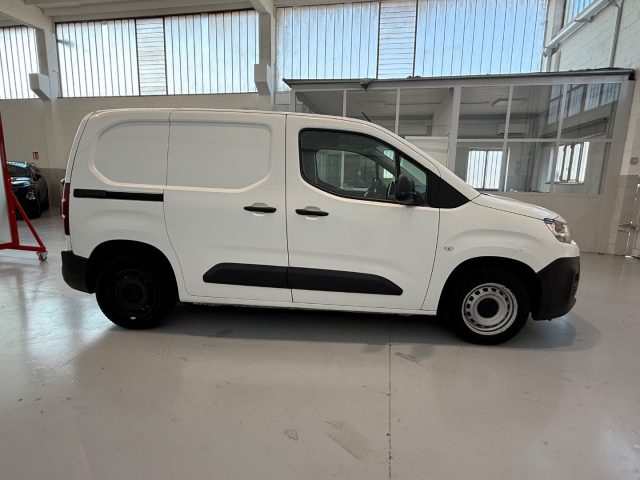 Citroen Berlingo BlueHDi 100 Van UNICOPROPRIETARIO PIU' IVA 22% - foto 4 di 4