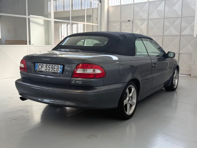 Volvo C70 2.0i turbo 20V cat Cabrio UNICOPROPRIETARIO - foto 4 di 34