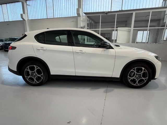 Alfa Romeo Stelvio 2.2 Turbodiesel 160 CV AT8 RWD Sprint - foto 4 di 4