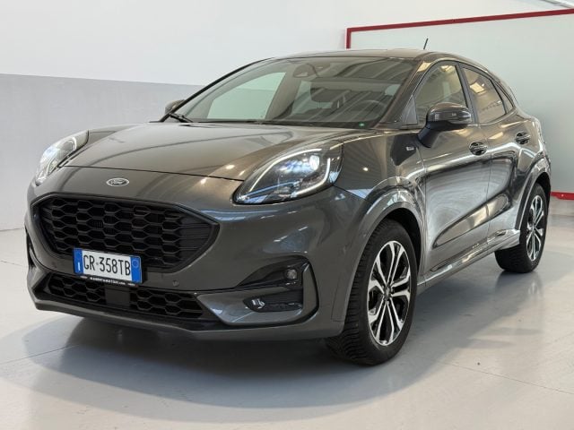 Ford Puma 1.0 EcoBoost Hybrid 125 CV S&S aut. ST-Line Design, del 2023, 30.300 km, in vendita a Magenta (MI)