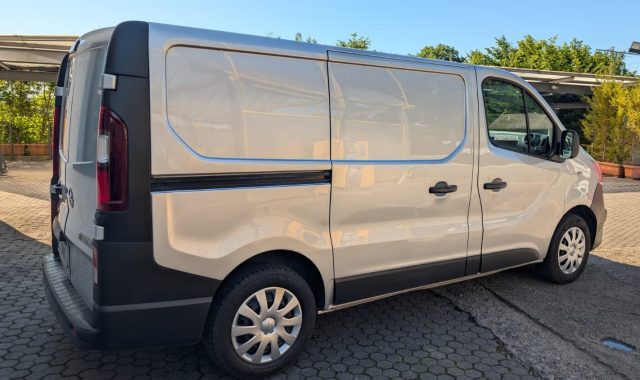 Opel Vivaro 1.6 CDTI 115CV AUTOCARRO - foto 4 di 4