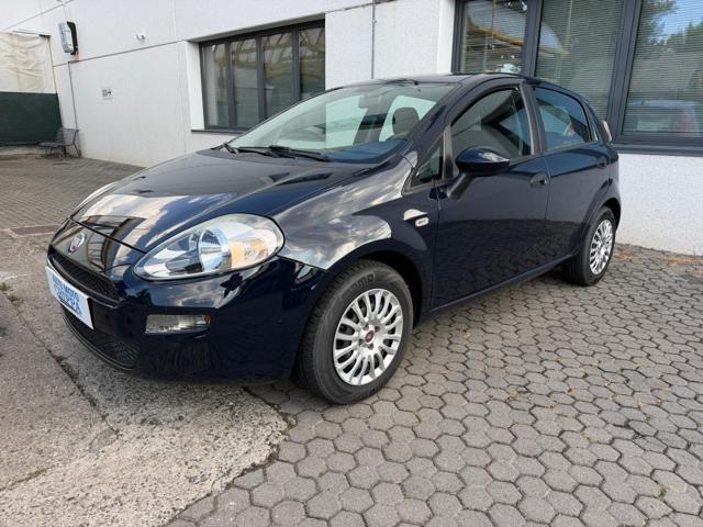 Fiat Punto 1.2 BENZINA 5 PORTE STREET OK NEOPATENTATO, del 2015, 68.000 km, in vendita a BARZANò (LC)