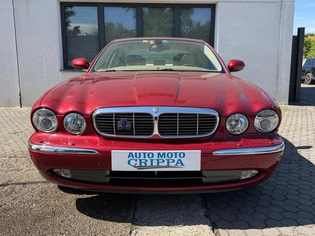 Jaguar XJ 4.2 BENZINA V8 EXECUTIVE - foto 2 di 23