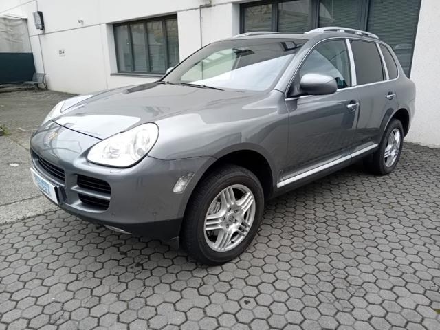 Porsche Cayenne 3.2 V6 BENZINA 250CV CAMBIO MANUALE ESENTE BOLLO, del 2004, 154.000 km, in vendita a BARZANò (LC)